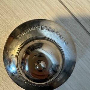 The Pampered Chef Cut N Seal Cookie Pastry‎ Cutter Tool Stamp